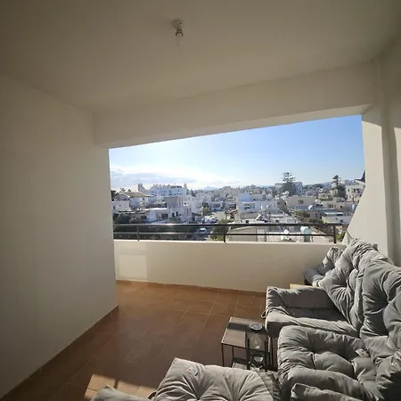 Travelers Paradise Hostel Larnaca