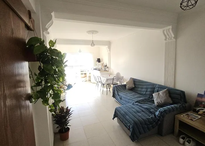 Hostel Travelers Paradise Larnaca